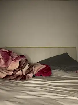 Vih222 online show from 03/22/26, 03:43