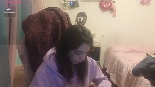 Snapshot of kattleya1407 chatting on 02/09/26, 10:52 kattleya1407 online show from 02/09/26, 10:52