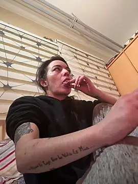 Snapshot of kattleya1407 chatting on 02/05/26, 10:49 kattleya1407 online show from 02/05/26, 10:49