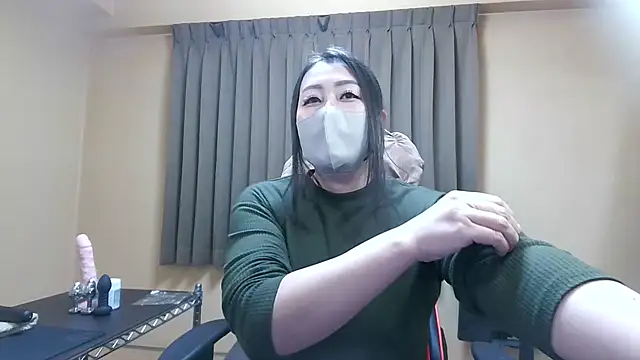 Snapshot of SAKURA_OSUSHI chatting on 01/03/25, 02:08 SAKURA OSUSHI online show from 01/03/25, 02:08