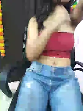 Snapshot of Sweetie_swali chatting on 01/15/25, 03:00 Sweetie swali online show from 01/15/25, 03:00