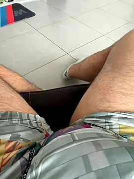 tiou72 online show from 12/16/25, 02:21