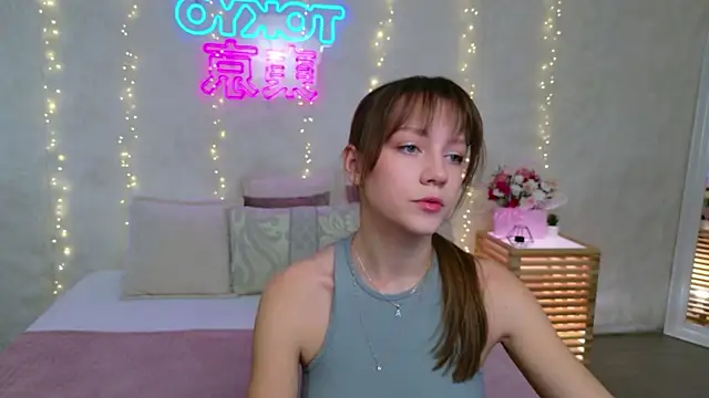 AliceBrayan online show from 04/15/26, 05:06