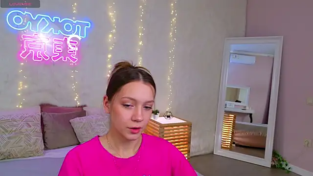 AliceBrayan online show from 03/28/26, 05:03