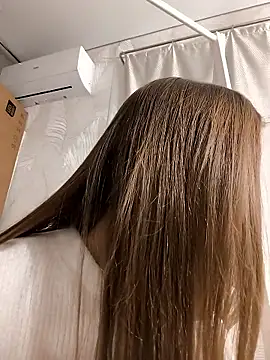 Snapshot of AliceBrayan chatting on 01/13/26, 05:06 AliceBrayan online show from 01/13/26, 05:06