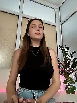 AliceBrayan online show from 03/16/25, 05:14