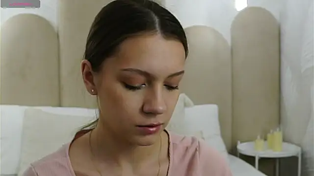 AliceBrayan online show from 03/20/26, 05:03