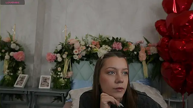 Snapshot of AliceBrayan chatting on 02/21/26, 05:04 AliceBrayan online show from 02/21/26, 05:04