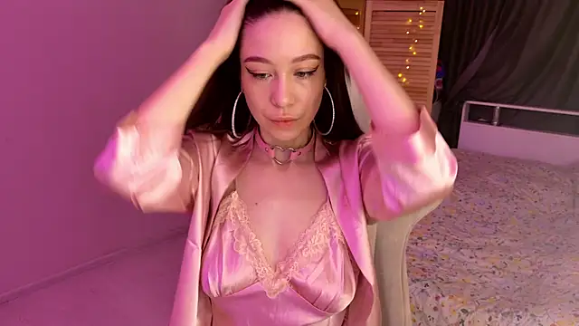 Miss Mia Murr online show from 10/26/25, 05:41