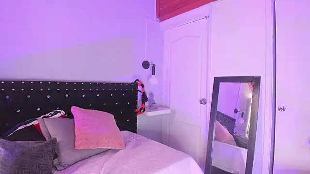 Ghosty Doll online show from 11/05/25, 08:12