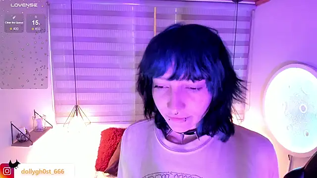 Ghosty Doll online show from 04/15/26, 08:20