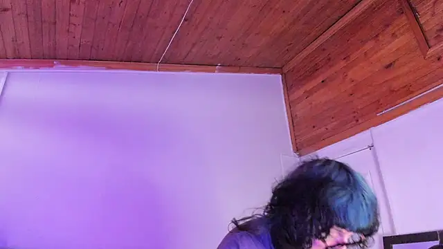 Ghosty Doll online show from 12/20/25, 08:22