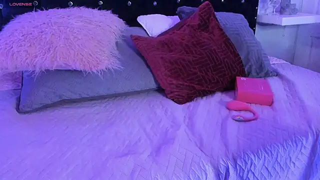 Ghosty Doll online show from 09/24/25, 08:37