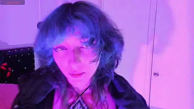 Ghosty Doll online show from 10/20/25, 08:20