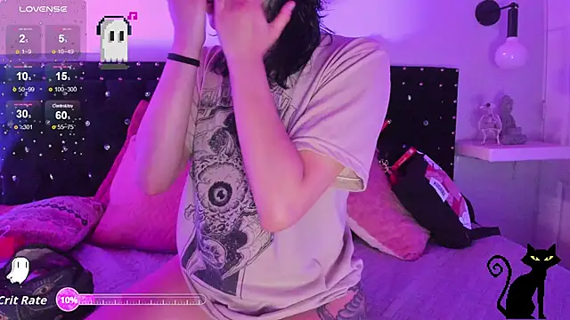 Ghosty Doll online show from 10/29/25, 08:19