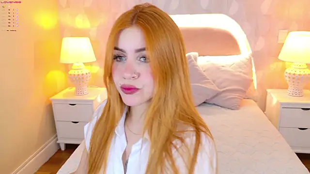 Snapshot of april_rousse chatting on 03/20/25, 07:04 april rousse online show from 03/20/25, 07:04