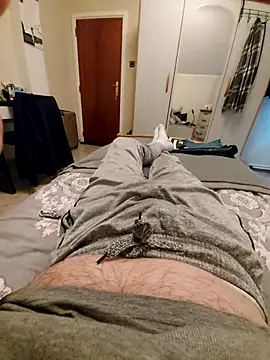 pascalino100 online show from 10/09/25, 04:40