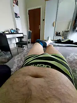 pascalino100 online show from 09/26/25, 09:05