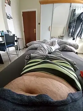 pascalino100 online show from 10/02/25, 08:40