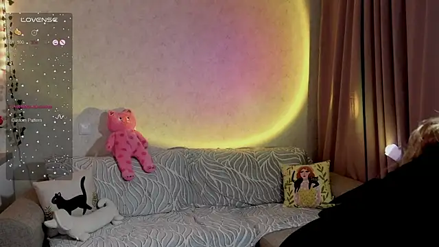 SpiceJessy online show from 11/28/25, 05:40