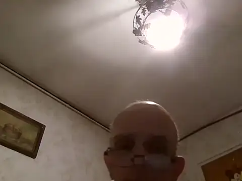 mariusica1xh online show from 12/04/25, 09:14