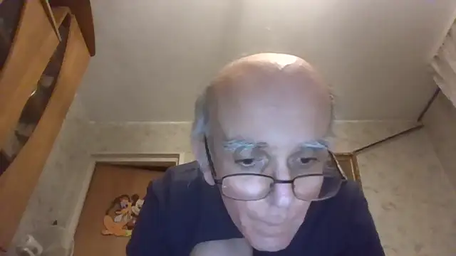 mariusica1xh online show from 04/12/26, 11:08