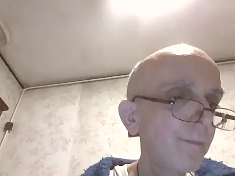 mariusica1xh online show from 11/24/25, 11:05