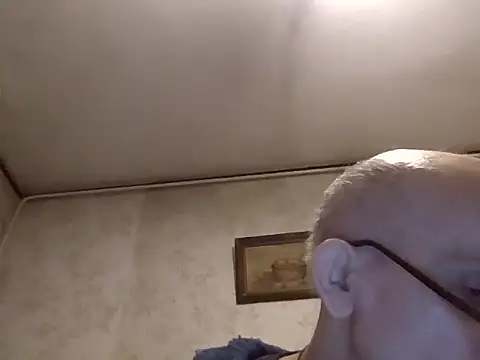 mariusica1xh online show from 12/17/25, 04:12