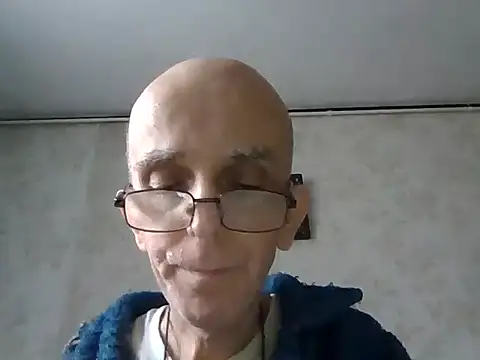 mariusica1xh online show from 11/18/25, 10:40