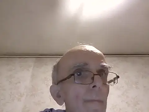 mariusica1xh online show from 10/15/25, 12:31