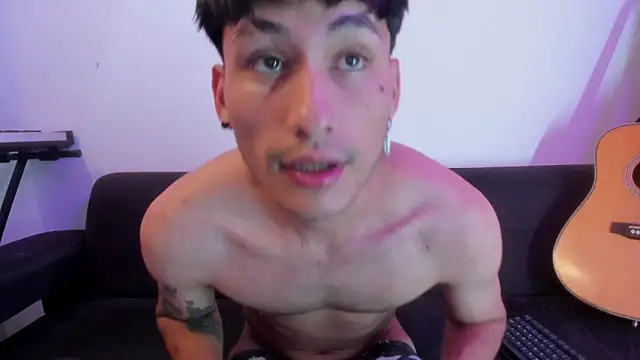 Henrikk senn online show from 02/26/26, 08:36