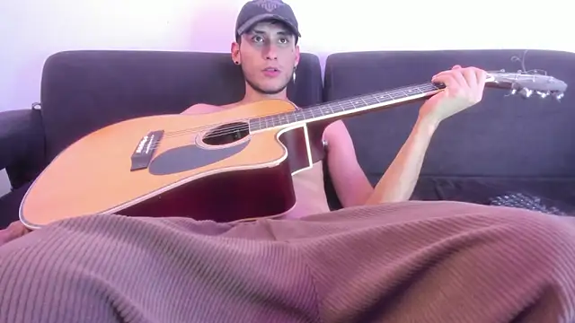 Henrikk senn online show from 06/12/26, 09:12