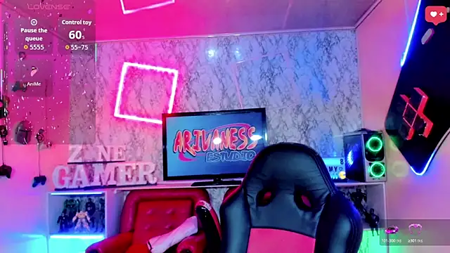 nicol gill  online show from 04/10/26, 11:17