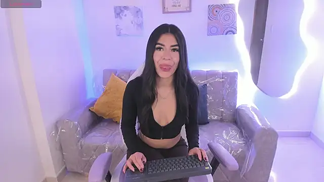 Charlotte cowell sub1  online show from 11/04/25, 03:05