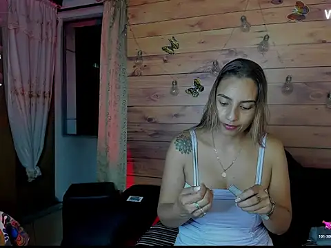 mykaelahoney online show from 11/11/25, 01:11