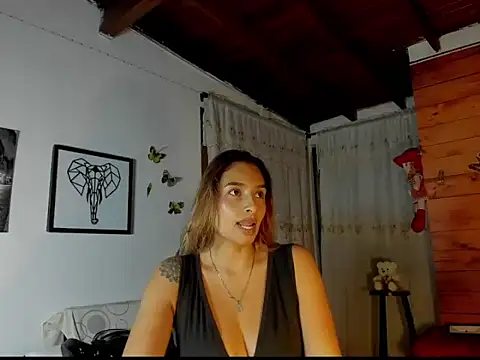 mykaelahoney online show from 02/12/26, 04:56