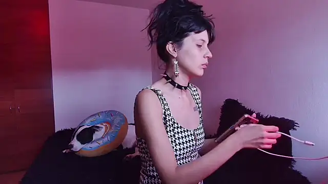 Snapshot of bellatrix25 chatting on 01/30/25, 06:10 bellatrix25 online show from 01/30/25, 06:10