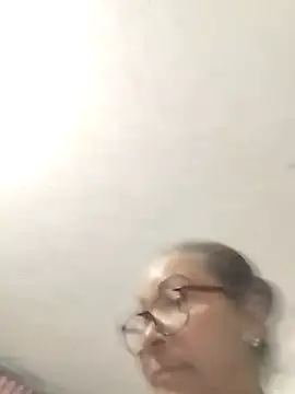 Snapshot of CafeCaliente69 chatting on 12/26/24, 11:35 CafeCaliente69 online show from 12/26/24, 11:35