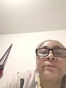 Snapshot of CafeCaliente69 chatting on 03/08/25, 01:06 CafeCaliente69 online show from 03/08/25, 01:06