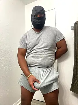 Snapshot of daddythiccklegg chatting on 01/17/26, 03:32 daddythiccklegg online show from 01/17/26, 03:32