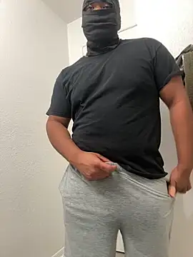 Snapshot of daddythiccklegg chatting on 04/05/26, 01:56 daddythiccklegg online show from 04/05/26, 01:56