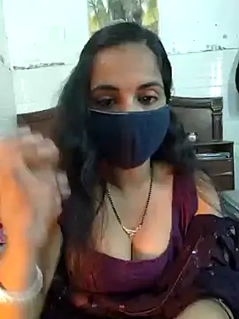 Snapshot of Nehubhabhi26 chatting on 02/03/25, 05:14 Nehubhabhi26 online show from 02/03/25, 05:14