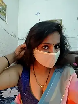 Snapshot of Nehubhabhi26 chatting on 02/07/25, 04:56 Nehubhabhi26 online show from 02/07/25, 04:56