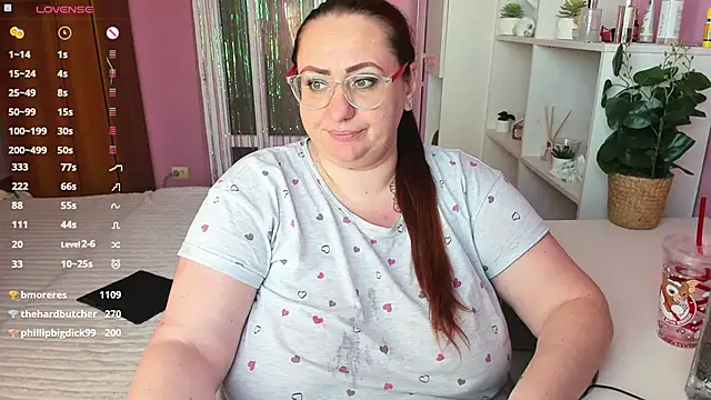 Snapshot of lovely_adelle chatting on 03/07/25, 12:23 lovely adelle online show from 03/07/25, 12:23