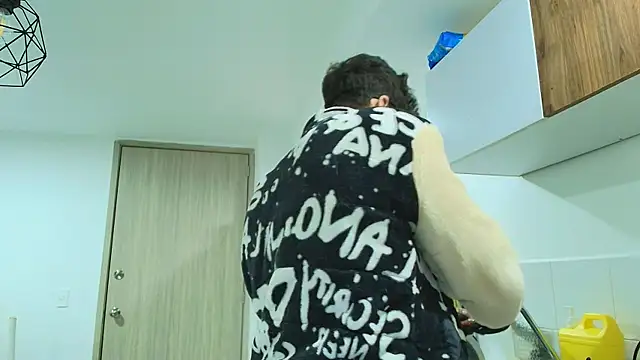 thomas gun online show from 02/24/26, 01:17