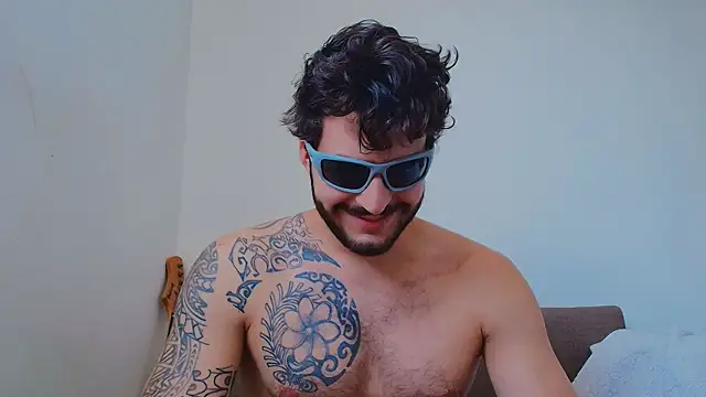 thomas gun online show from 04/12/26, 03:59