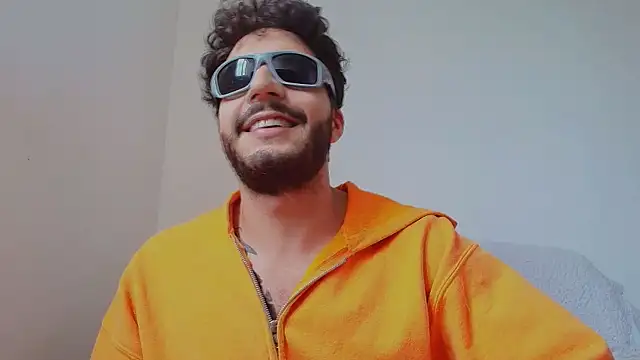 thomas gun online show from 03/25/26, 03:33