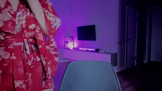 RileyMee online show from 11/14/25, 03:10