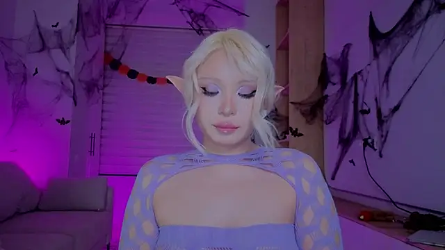 RileyMee online show from 10/27/25, 02:18