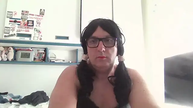 Snapshot of brindisiroby chatting on 07/01/26, 09:42 brindisiroby online show from 07/01/26, 09:42